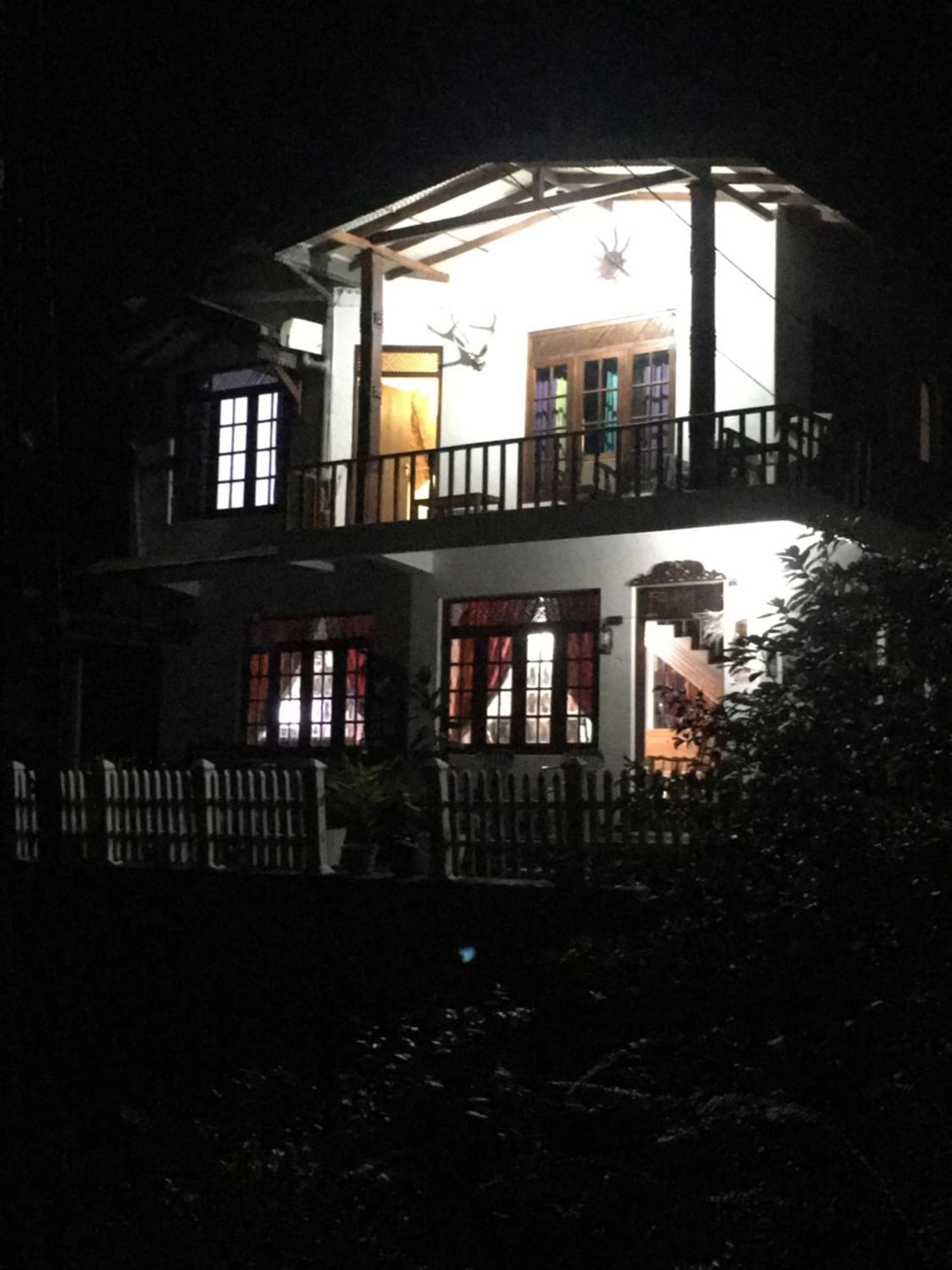 Villa25 Homestay Free Pick Up From The Centre 캔디 외부 사진