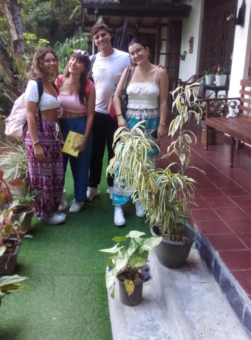 Villa25 Homestay Free Pick Up From The Centre 캔디 외부 사진